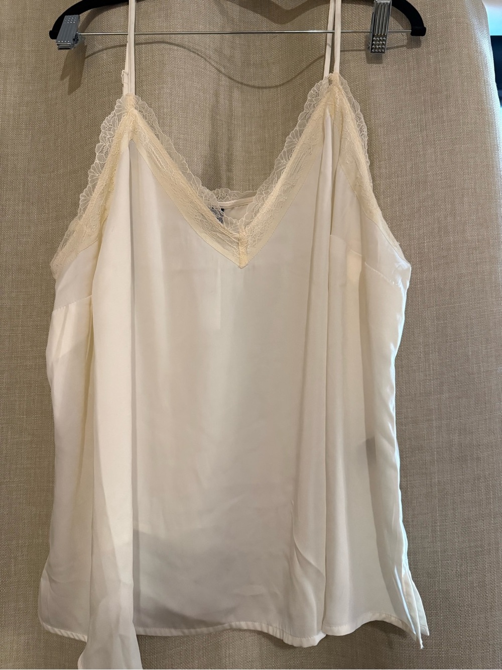 Old Navy Cream Lace-Trim Silk-Look Camisole